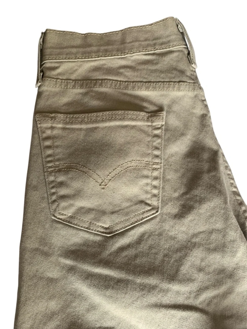 LEVI’S 511 Slim Fit Mens Beige Jeans Size 30” Waist X 30” Inseam